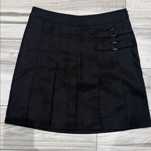 French Toast Black Mini Skirt with Buckles(Ships from OR)